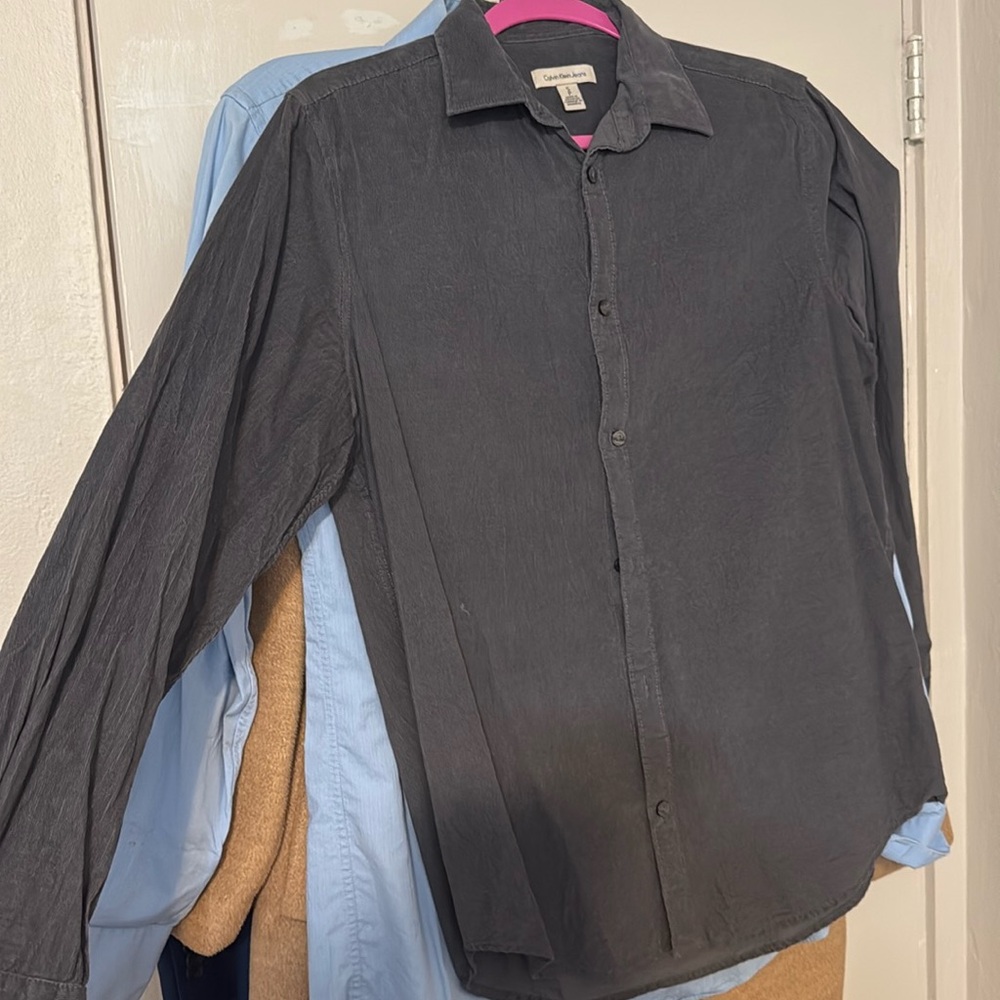 Corduroy dress shirt size small ~ 14-15 neck